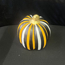 Charger l&#39;image dans la galerie, A6058,  Reusable Halloween Pumpkin for Long-Lasting Decor  7.5inch  (FSKU:2722860) .C4. &amp;
